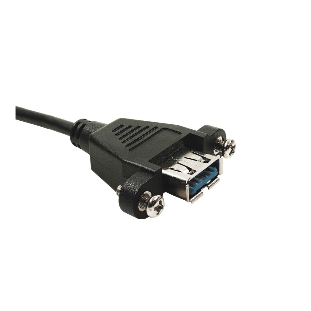 USB 3.0 cable variant with integrated flange mounting